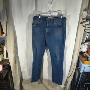 Men's Size 38 X 32  Boot Cut Levis 517 Classic Indigo Straight Jeans